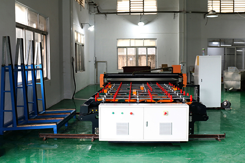 全自動(dòng)開料機(jī)